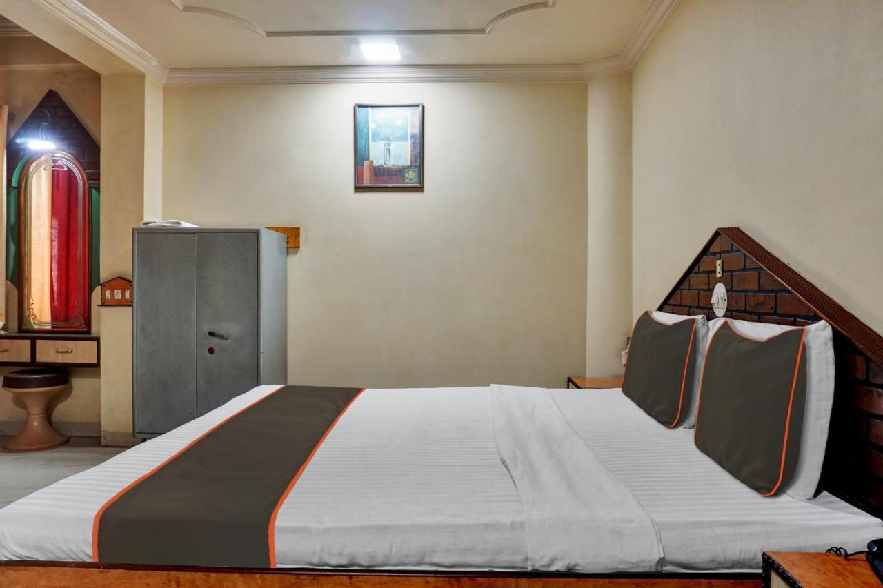 Collection O Hotel Shiv Inn Pune Exterior foto
